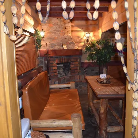 Мини-отель Kozatskiy Dvir *