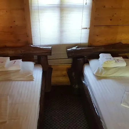 Мини-отель Kozatskiy Dvir Стрый