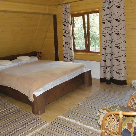 Kozatskiy Dvir Inn *