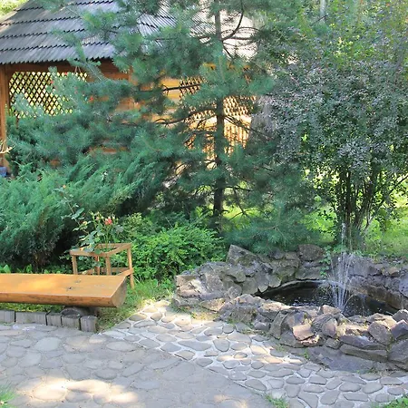 Kozatskiy Dvir Inn *